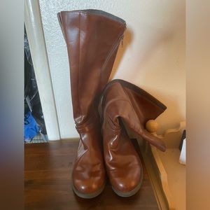 Women’s boots